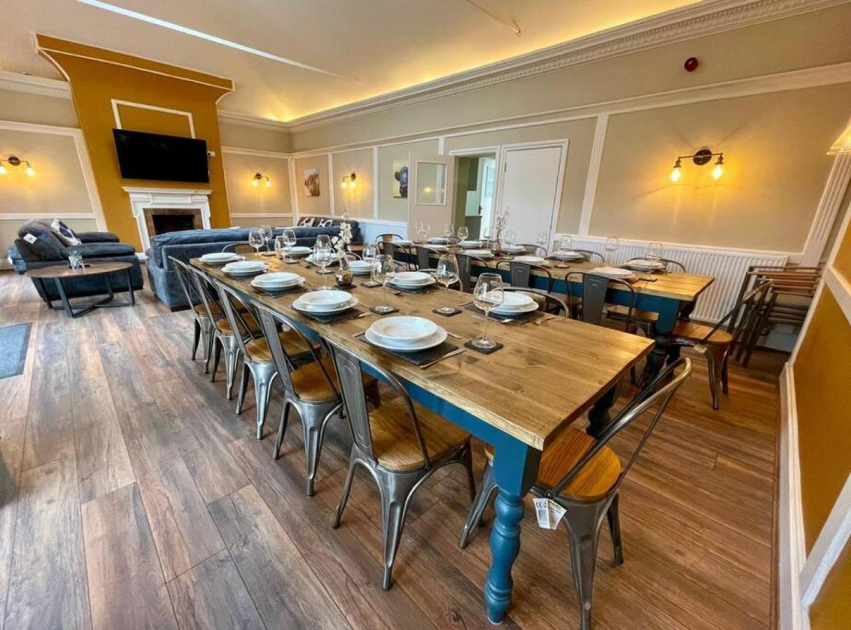 Lydney House Swaffham Sleeps 22 Villa Dış mekan fotoğraf