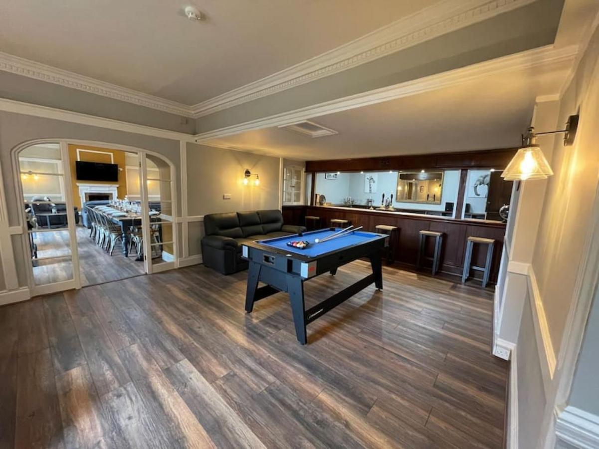 Lydney House Swaffham Sleeps 22 Villa Dış mekan fotoğraf