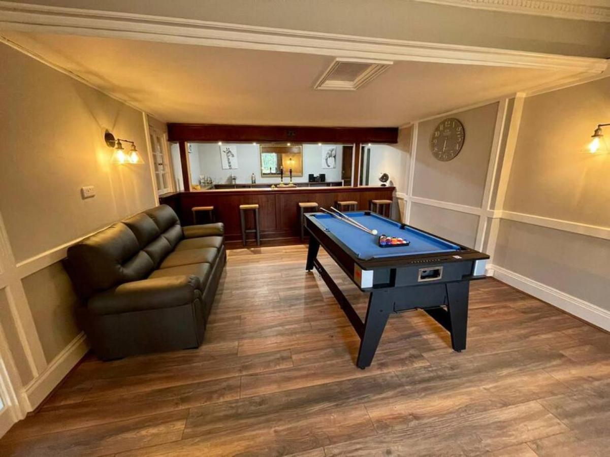 Lydney House Swaffham Sleeps 22 Villa Dış mekan fotoğraf