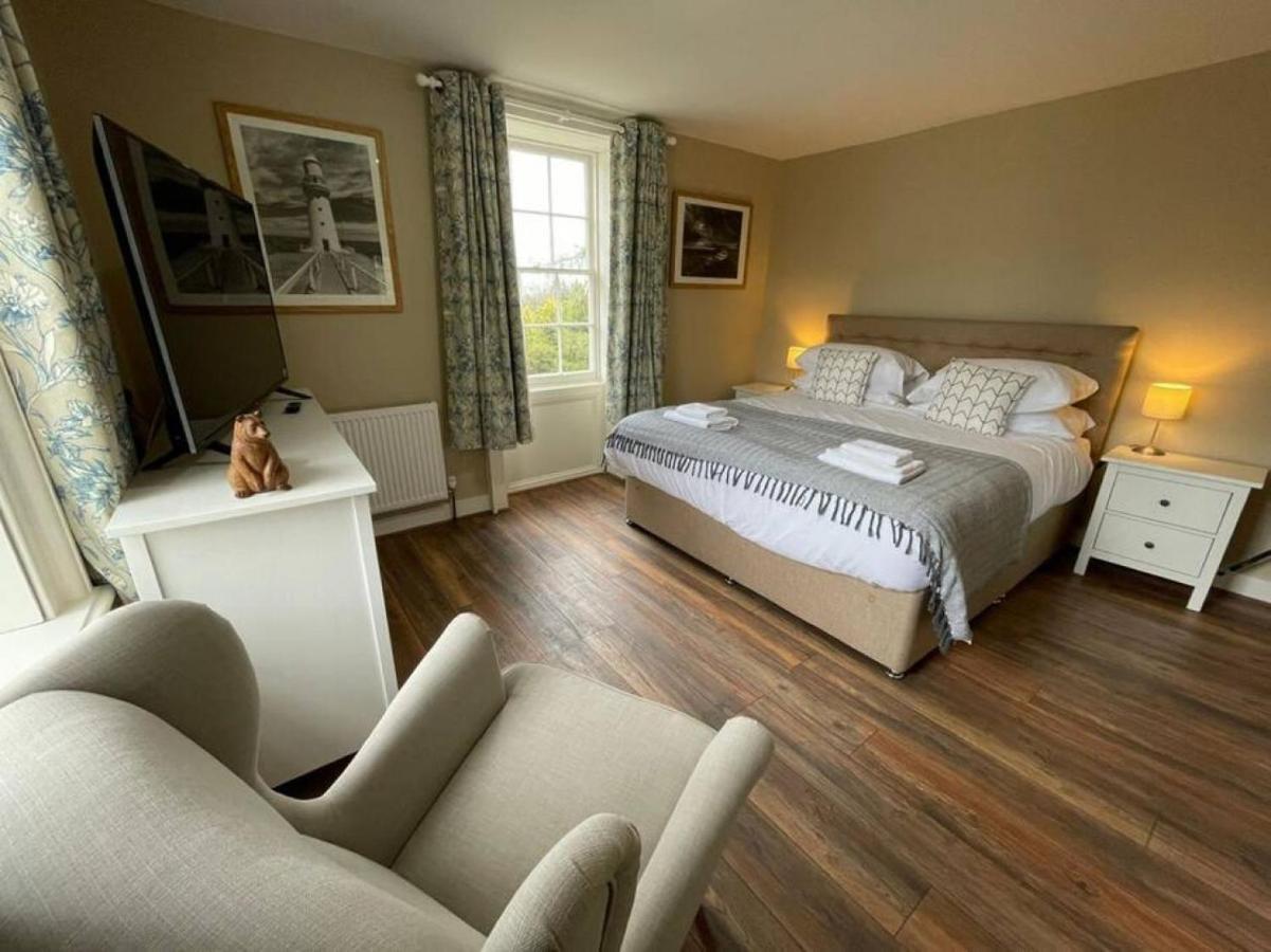 Lydney House Swaffham Sleeps 22 Villa Dış mekan fotoğraf